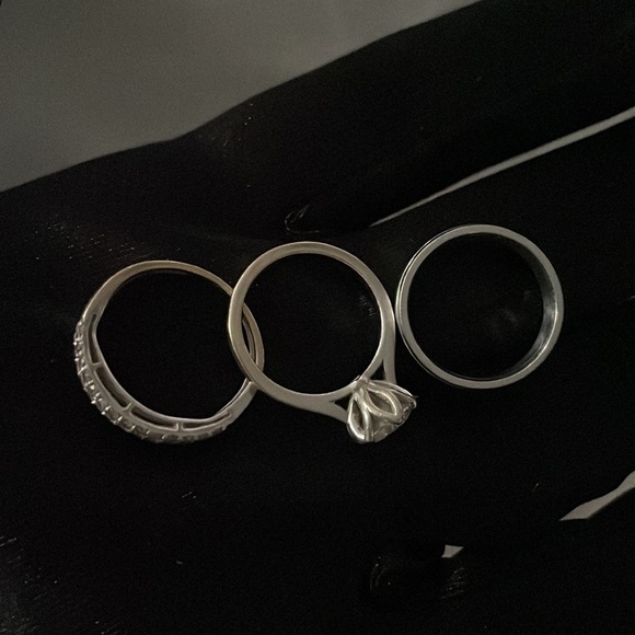 Wedding ring set - Picture 3 of 6